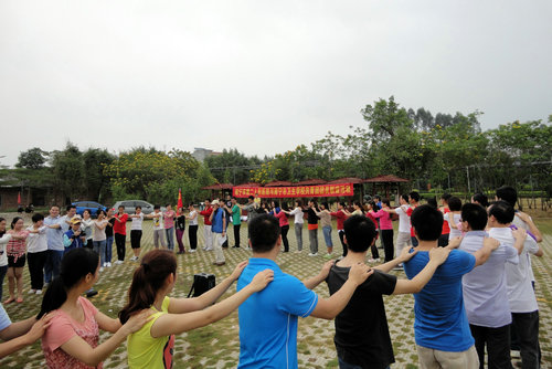 济宁第一人民医院团委和煤业集团团委拓展联谊活动圆满结束